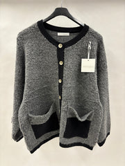 Langærmet Cardigan, Knapper
