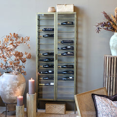 Vinreol, H194/L77/B22 cm messing by Chic Antique