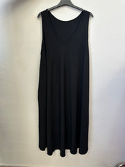 Basis kjole med smuk facon - Brystmål 148cm by B.YI