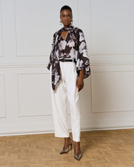 Access Blomsterbluse med bindebånd i halsudskæringen by Access Fashion