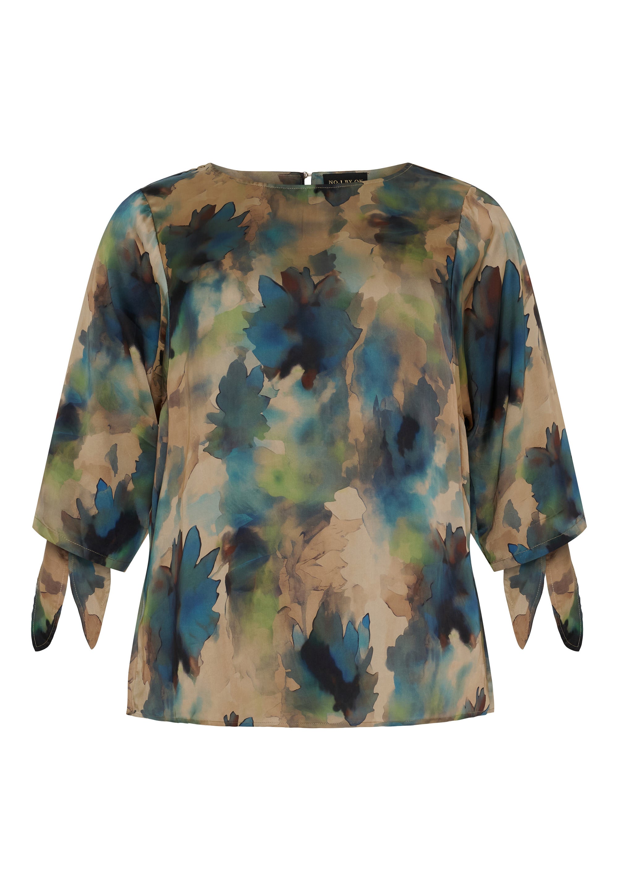 No. 1. By Ox Bluse med halvlange, vide ærmer og bindebånd i manchetterne by No. 1 By Ox