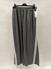 Løse Bukser Med Striber