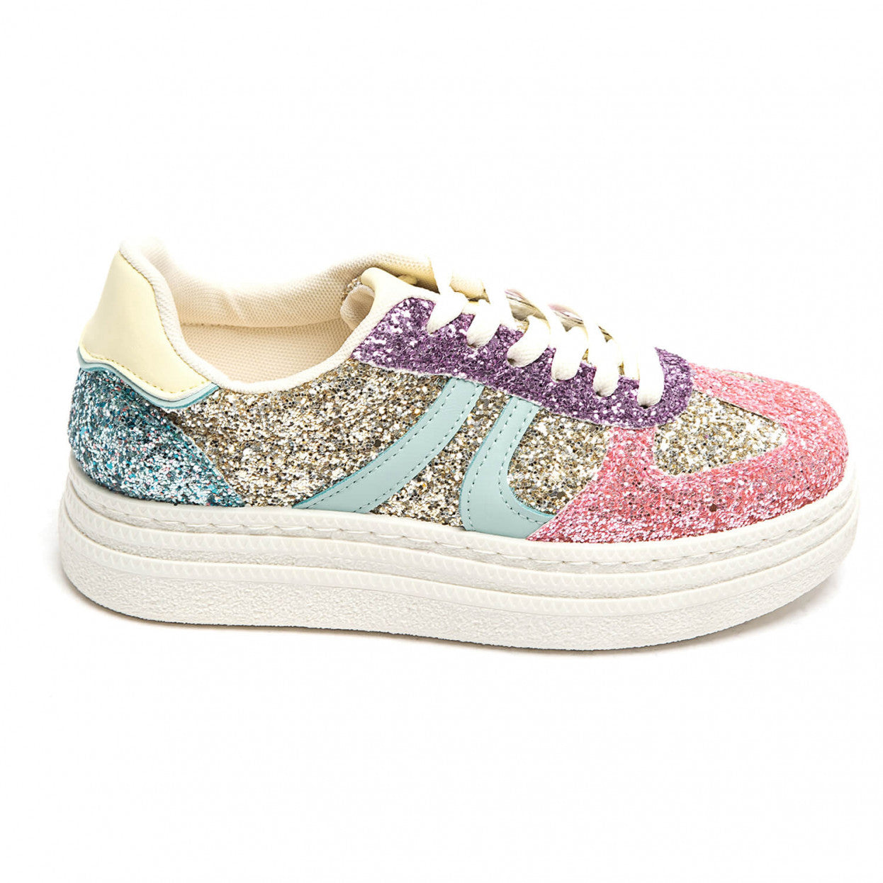 Glimmer sneakers by Ideal shoes
