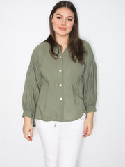 Skjorte med pufærmer by Shining Moda