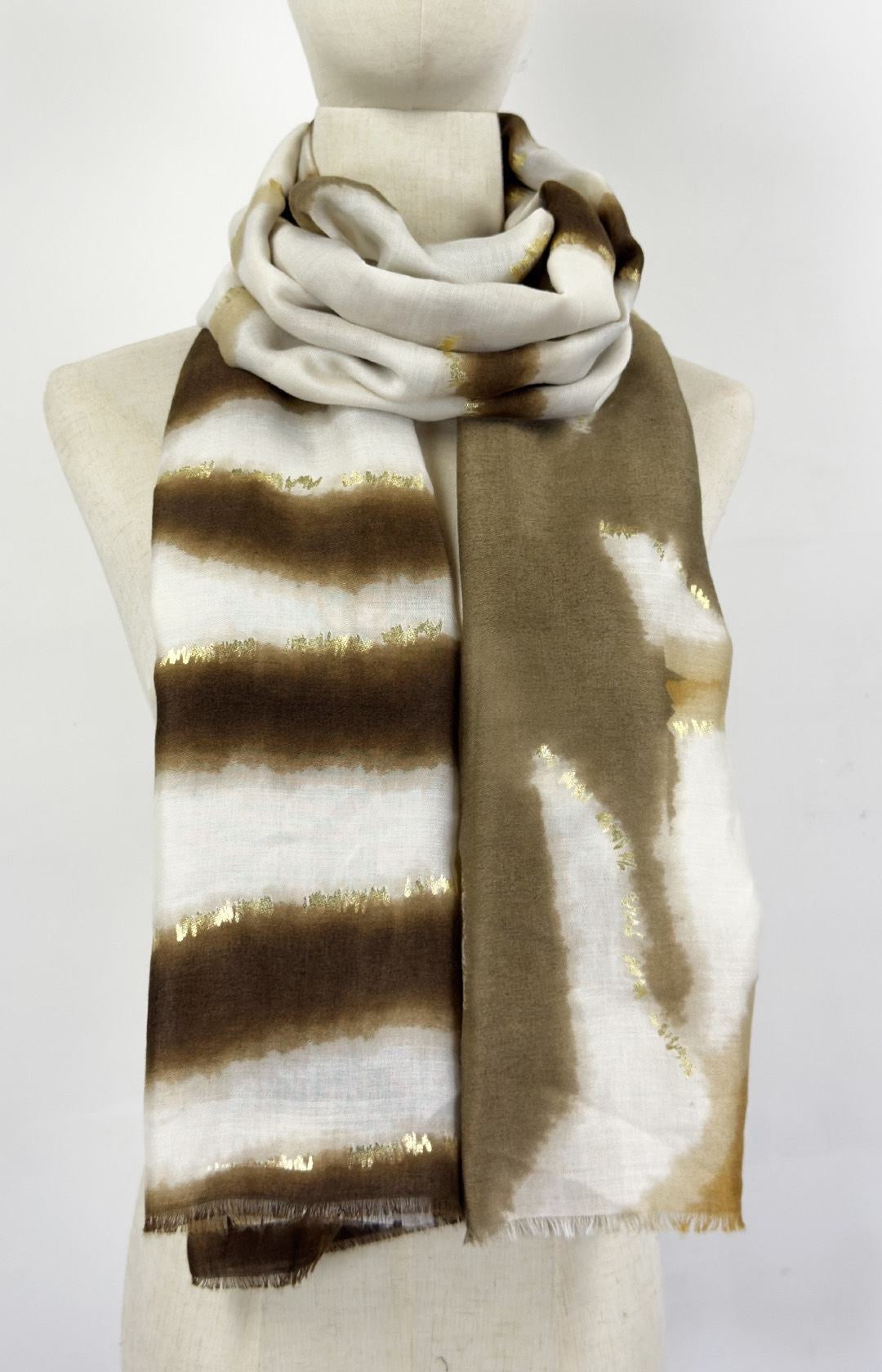 Tørklæde med print halveret - ITJULI25 by Katier