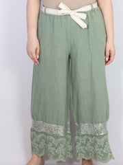 Hørbukser med bling og blonde by Krone 1