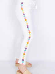 Mirakelbukser med blomster i siden by Krone 1