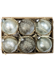 Julekugler – Sæt af 6, 10x10x10 cm, sølv/hvid by Hoff