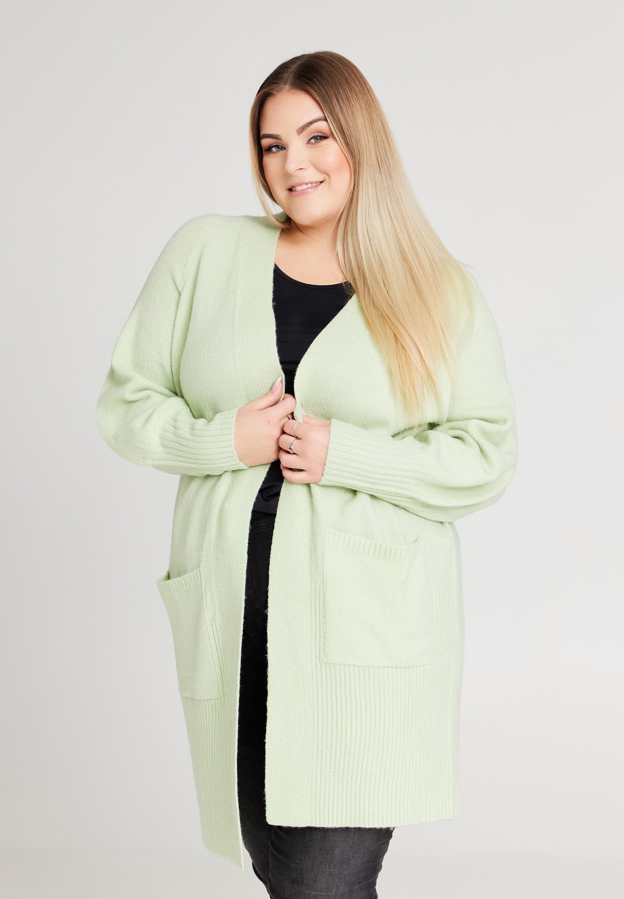 No. 1 By Ox Long Cardigan w. balloon sleeves Mint Green by No. 1 By Ox