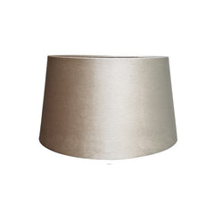 Lampeskærm Half High Chic Velvet – Champagne – 40x32x22 cm by CM