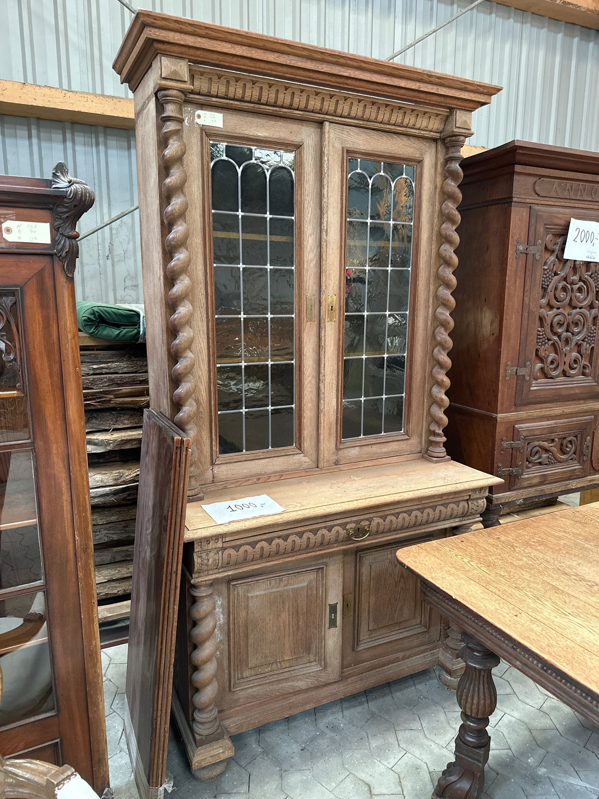 Skab med glas h214 b117 d43
