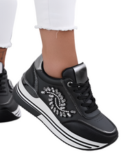 Sneakers med bling i siden - ITNOV24