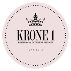 Mellemlang skjorte med blomster - ITMAJ25 by M.COM