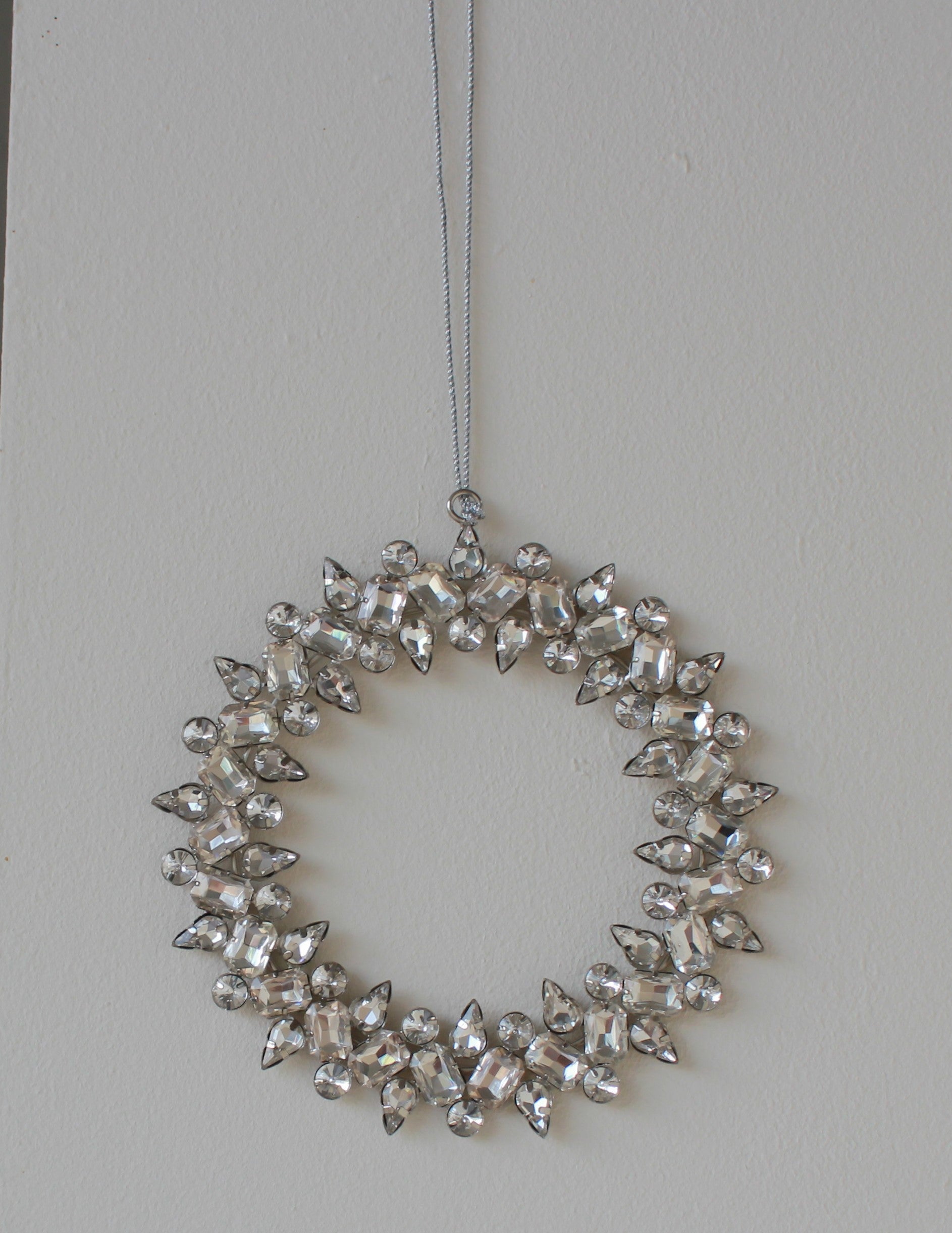 Diamant-Ring-Ornament 16cm sølv by Access Fashion