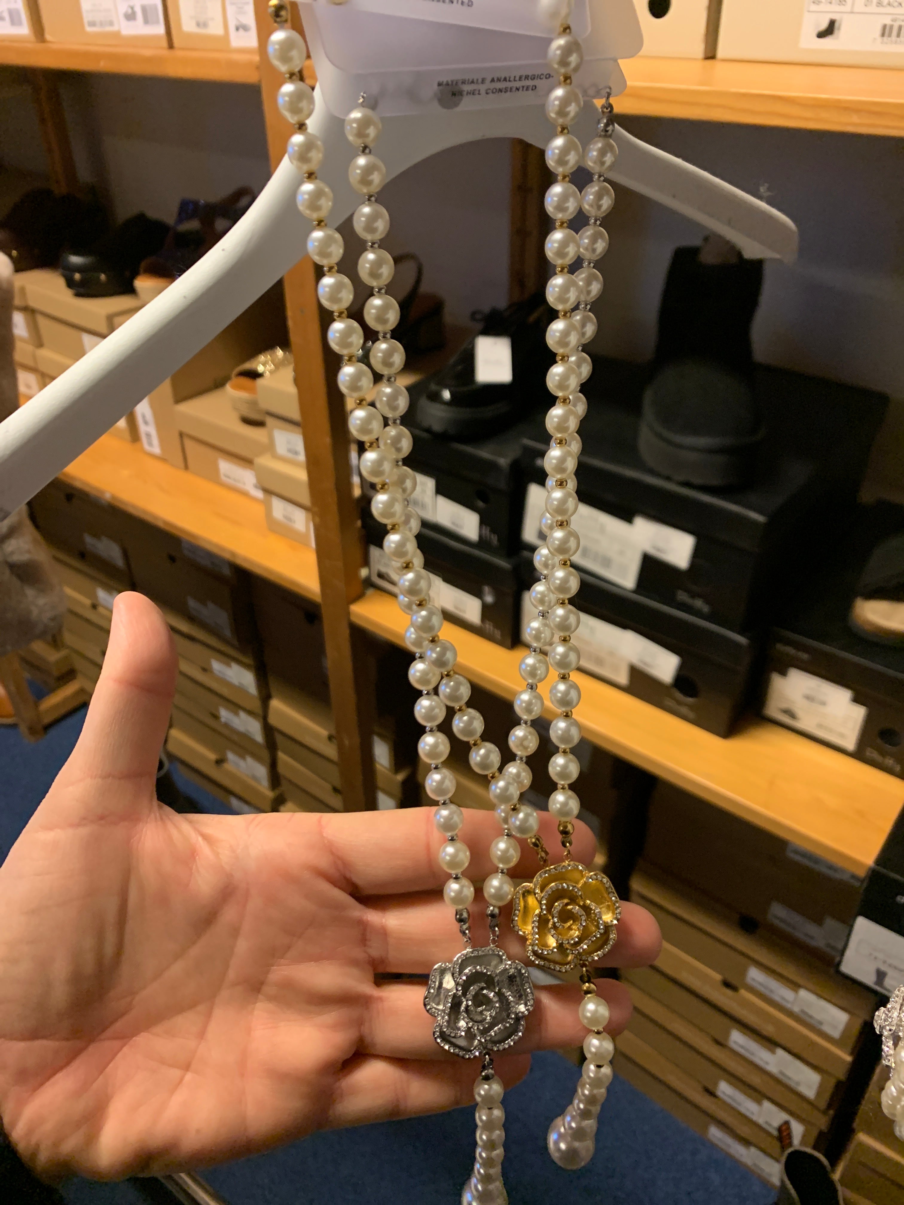 Perlekæde med rose by Krone 1