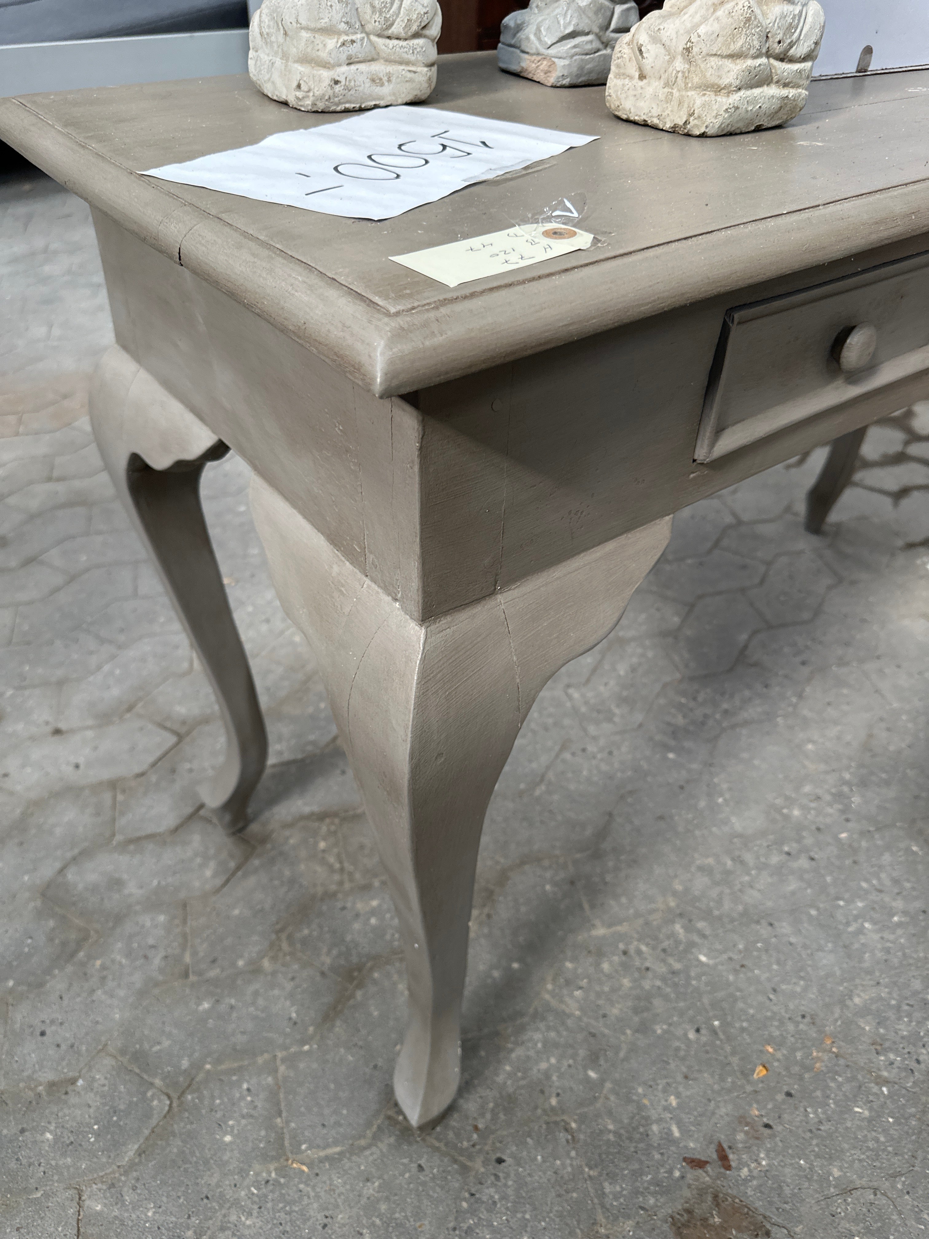 Konsolbord med flotte ben h77 b120 d74