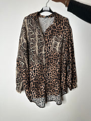 Leopard og slangeprint skjorte - ITJULI25