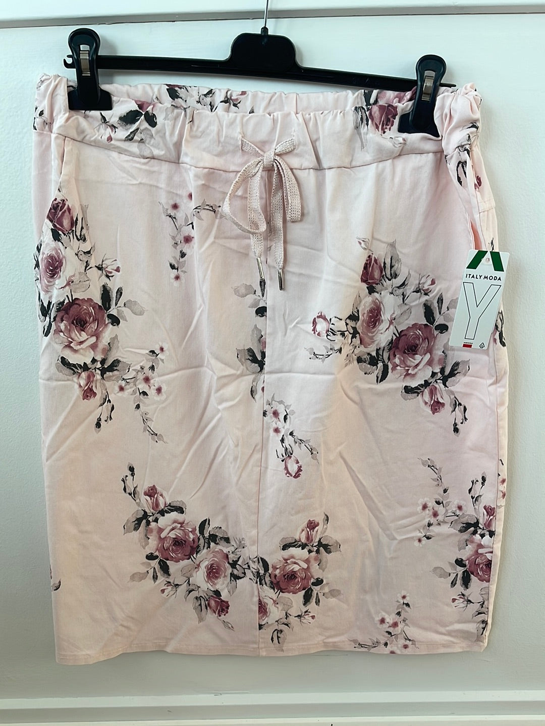 Blomstret mirakelnederdel