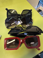 Solbrille mix - Frit valg 75kr by Krone 1