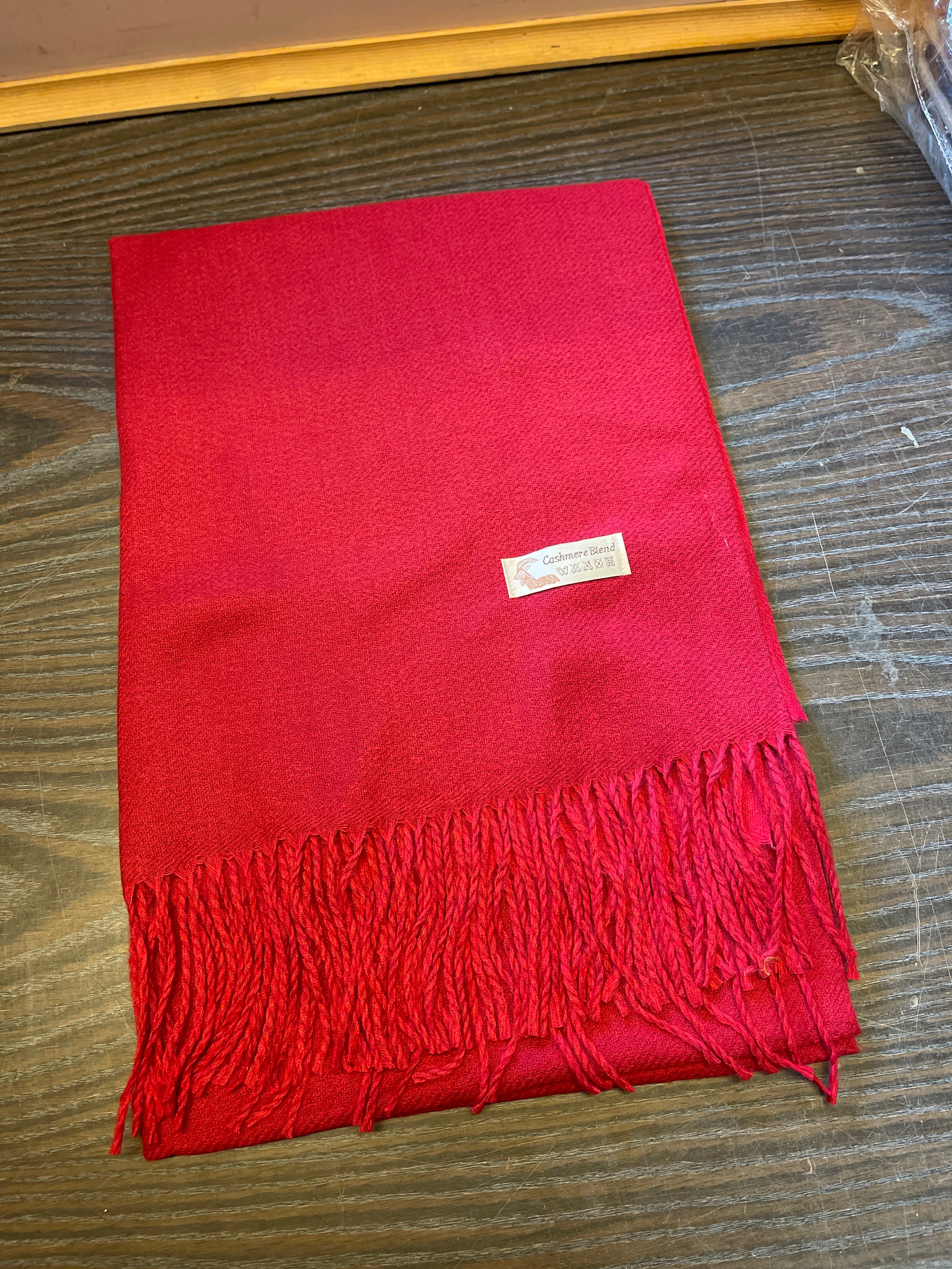 Cashmere blend tørklæde med frynser