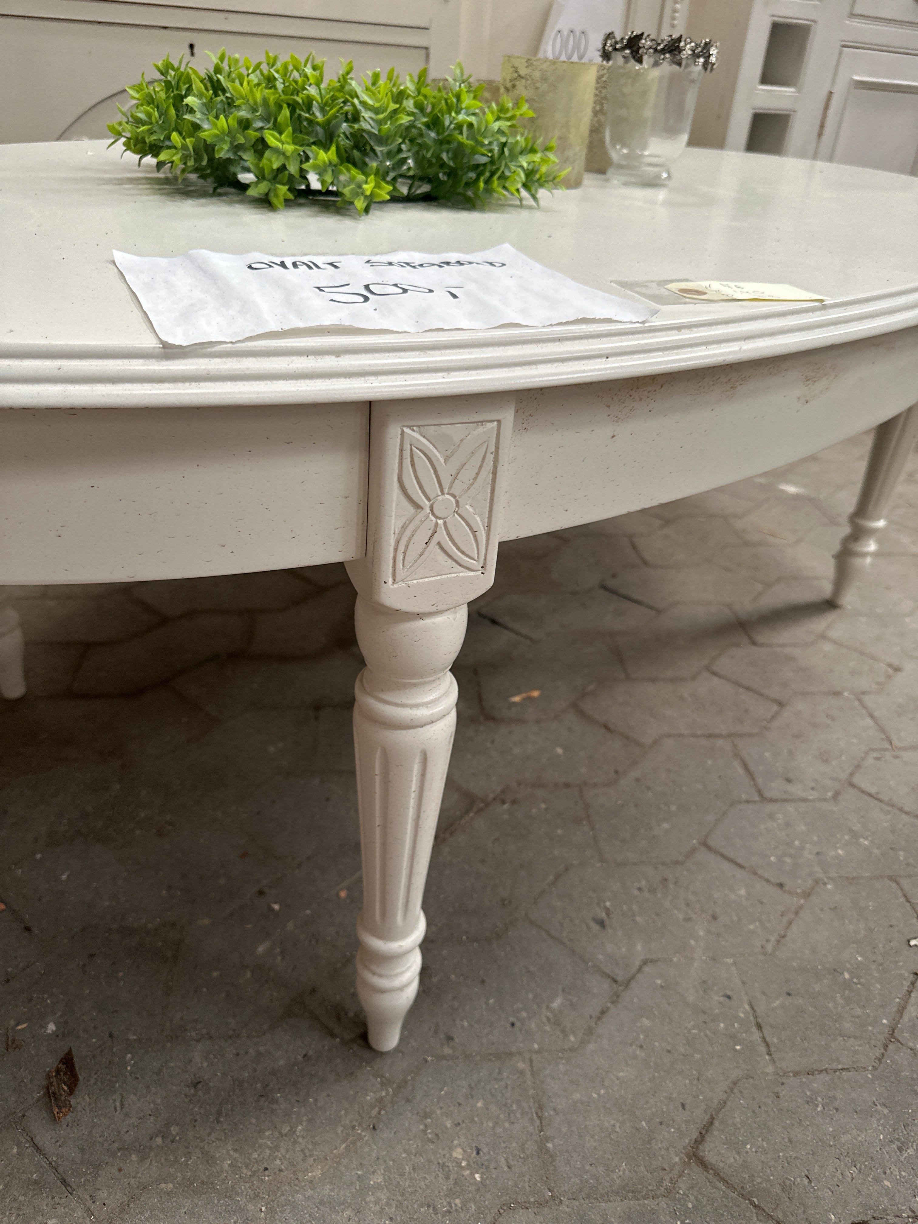 Ovalt sofabord hvid h58 b140 d78
