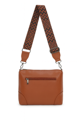 Taske med zigzag taskestrop 22x13x25cm by Eric Bags