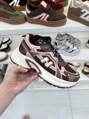 Sneakers brun og rosa - ITJULI25