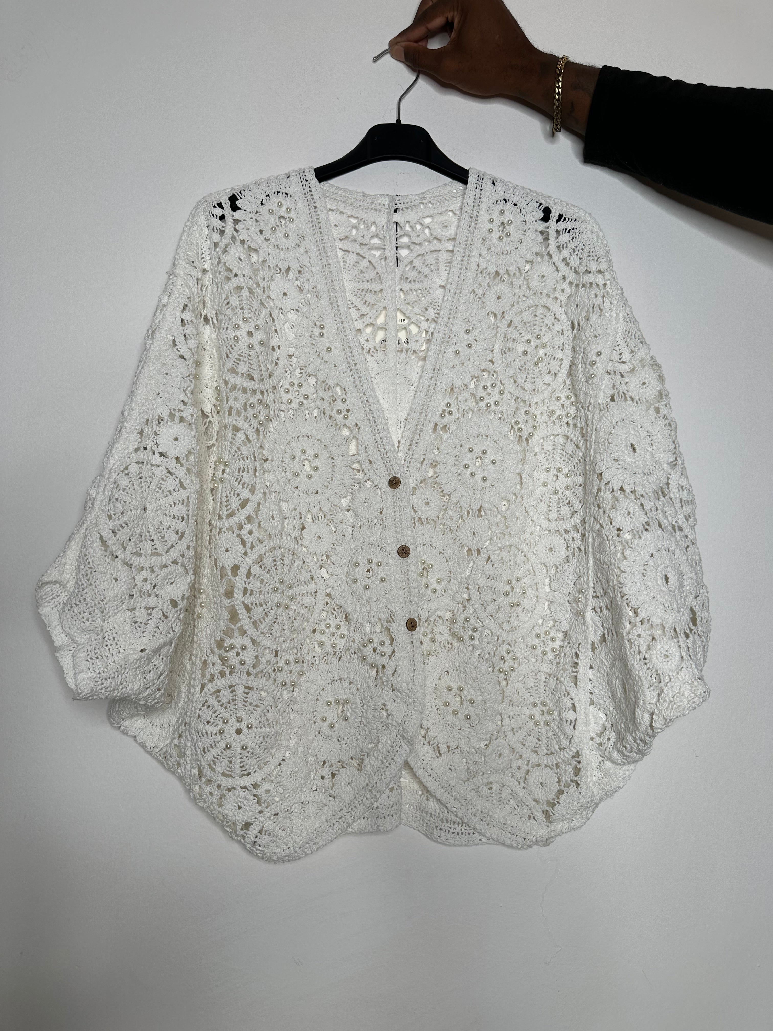 Hæklet cardigan med perler - ITJULI25