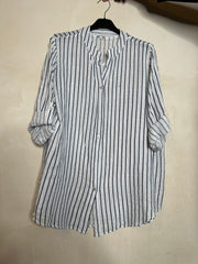 Skjorte med striber - ITMAJ25 by M.COM