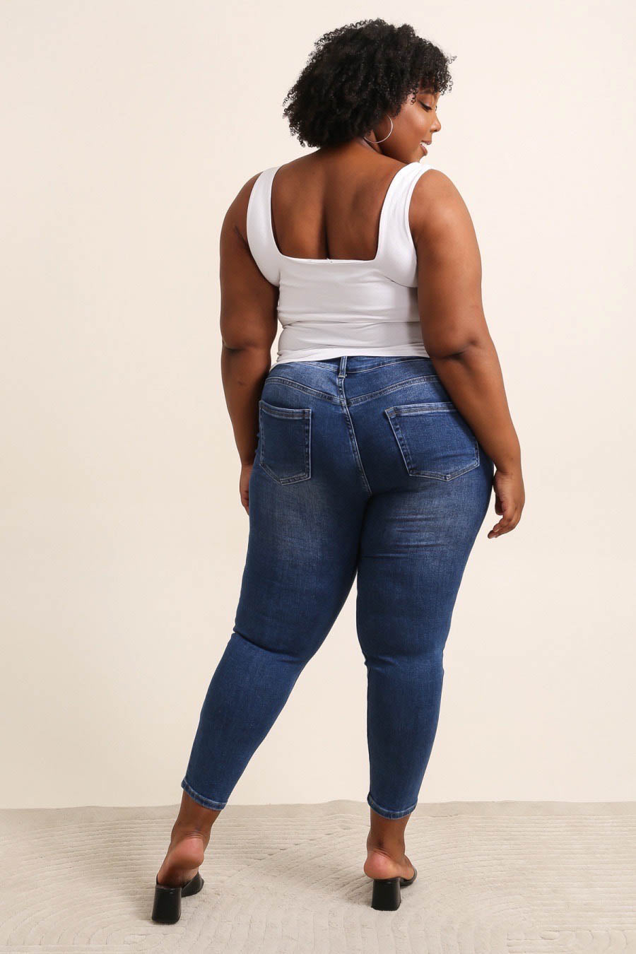 Jeans med slidtage plus size