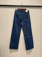 Jeans med vidde, røde hjerter og bling