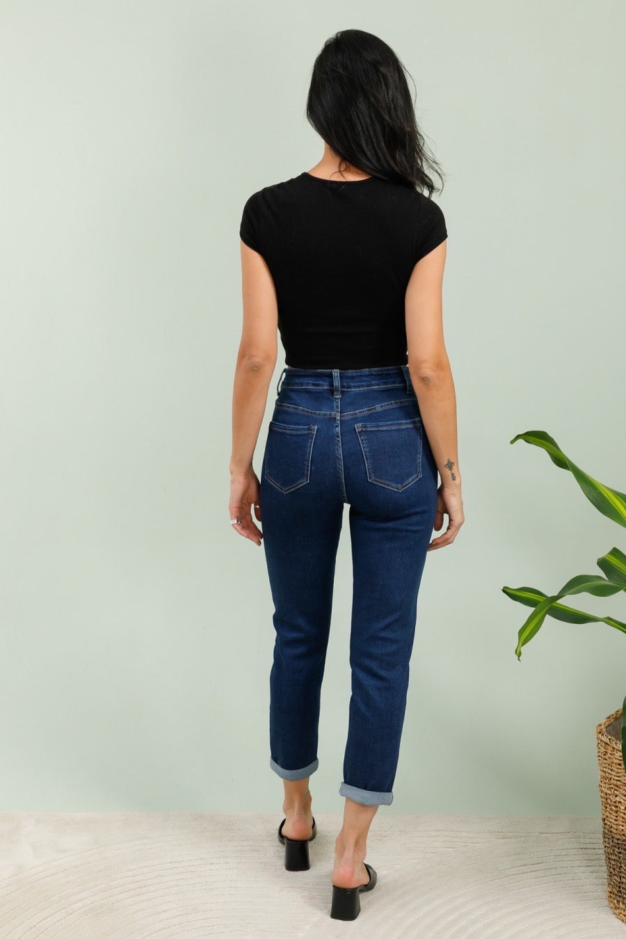 Jeans med broderi blomster og fold mom fit by G-Smack