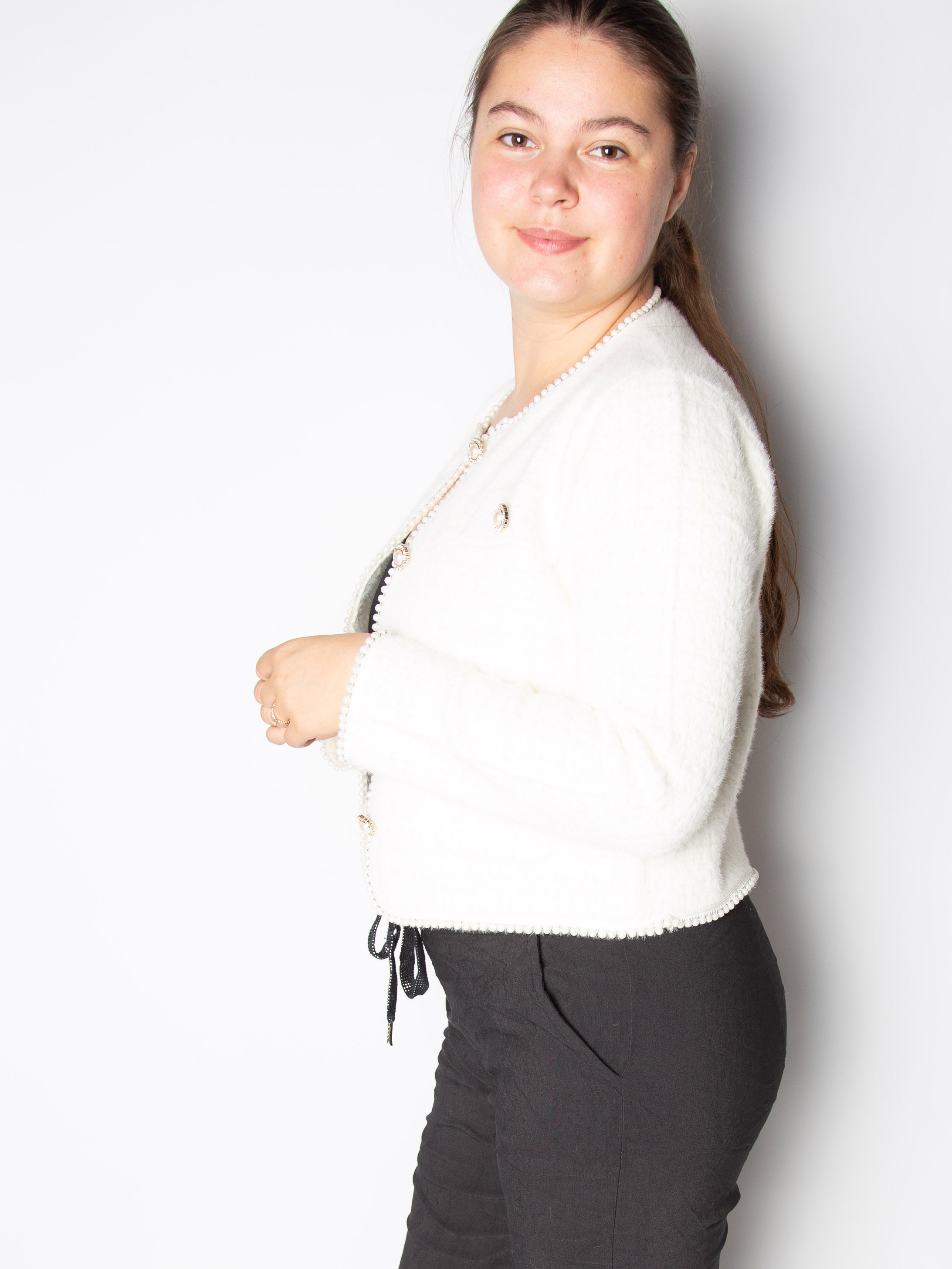 Strikjakke med perleknapper - ITSEP24