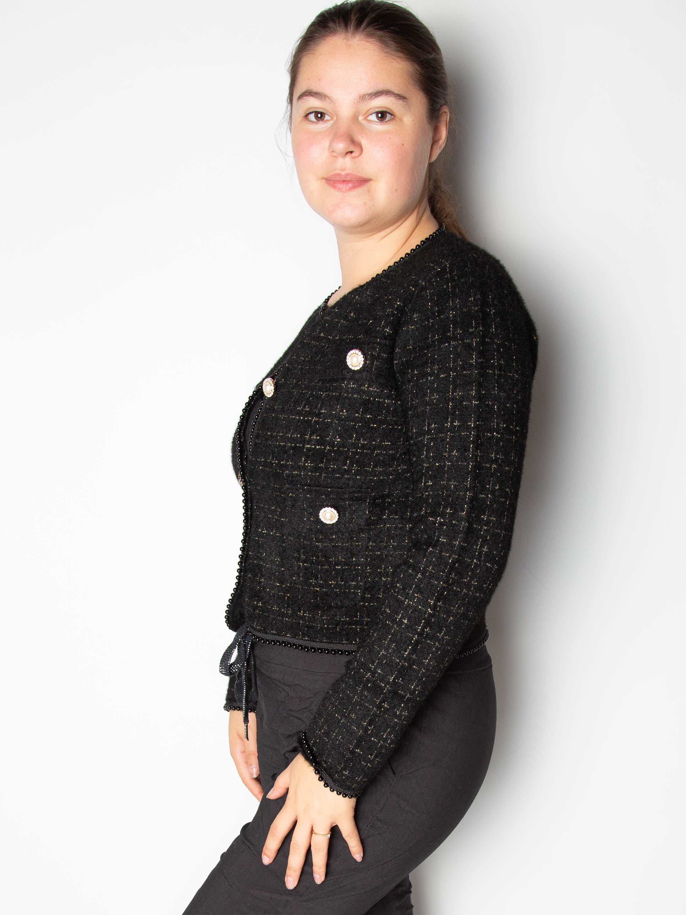 Strikjakke med perleknapper - ITSEP24