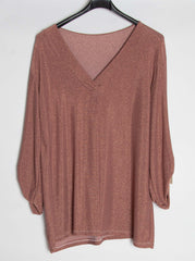 Glitter bluse med v-udskæring - Brystmål 140cm - Ingen returret - ITNOV24
