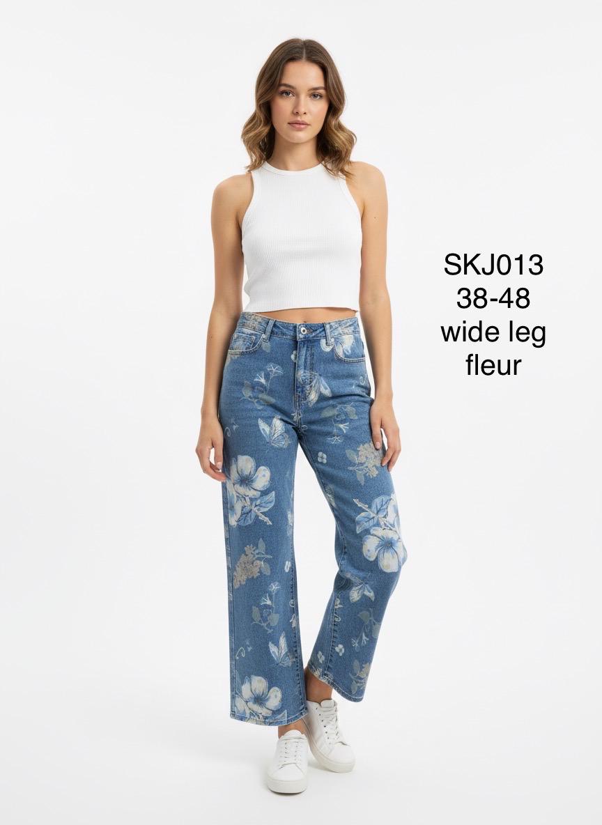 Jeans med bred ben og blomstermotiv