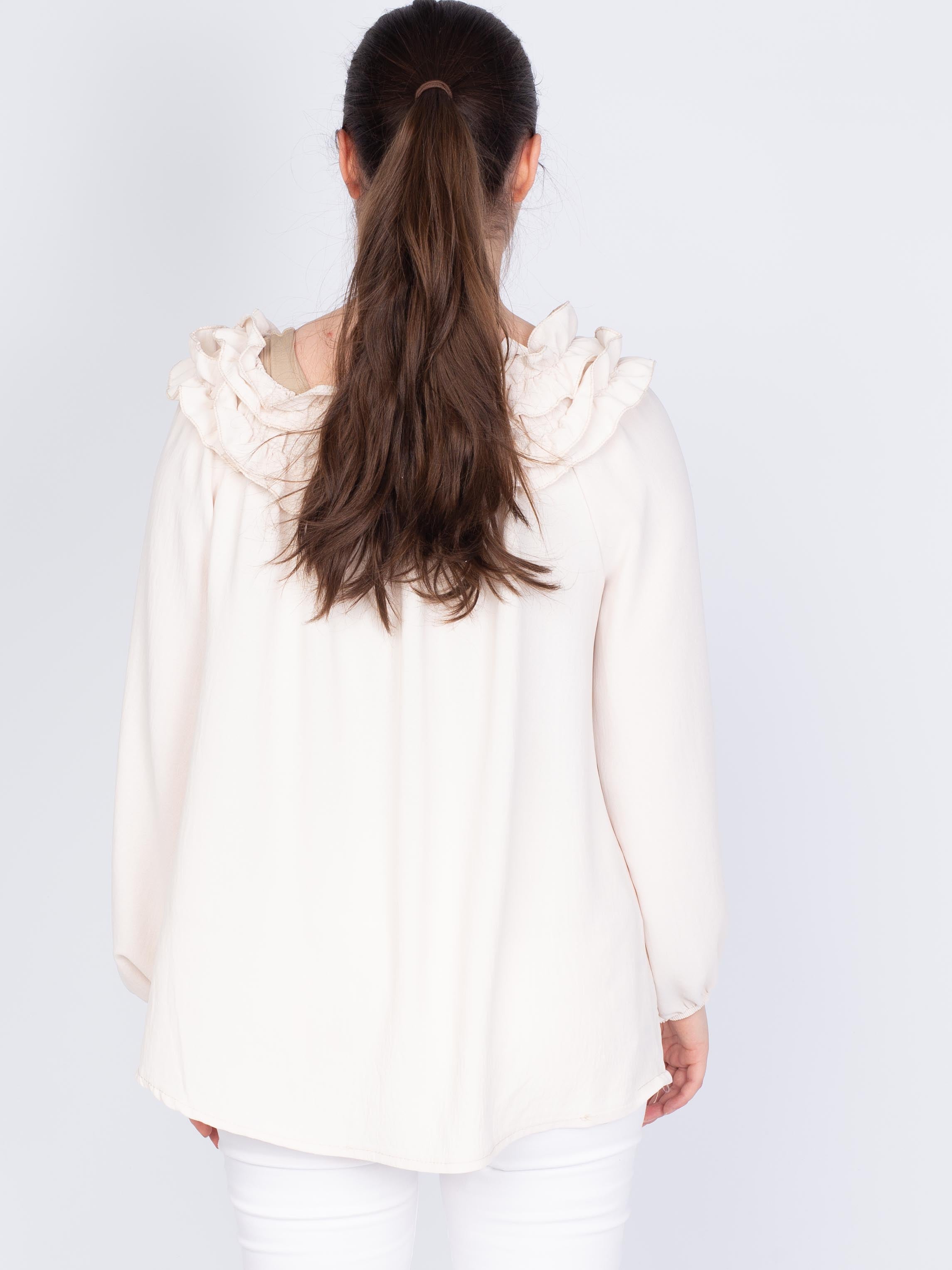 Bluse med flæsekant - Brystmål 130cm