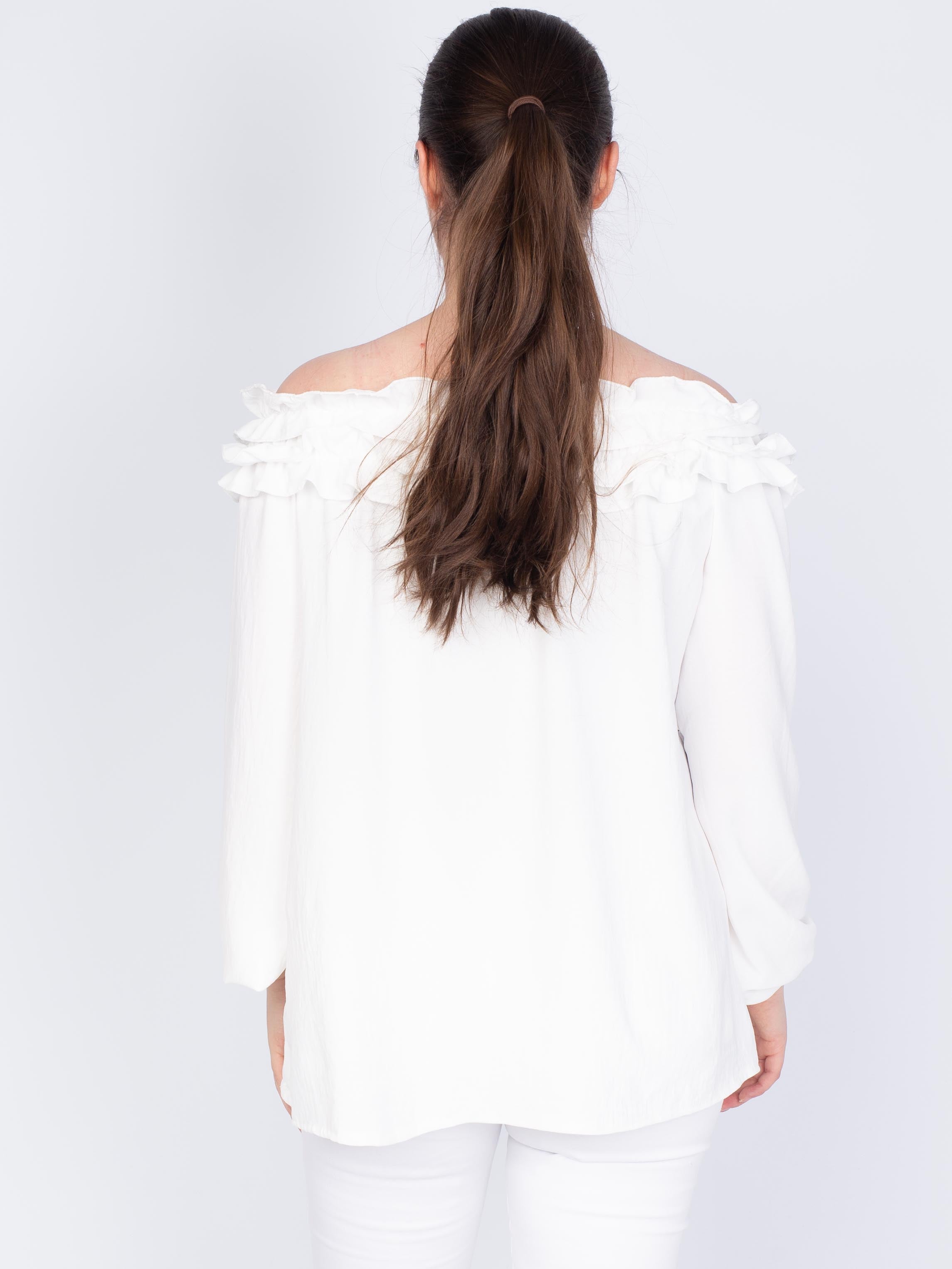 Bluse med flæsekant - Brystmål 130cm