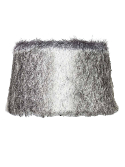 Shade fur short hair on taupe 35x30x21